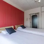 OYO Hotel Sakura Guest House Kyoto